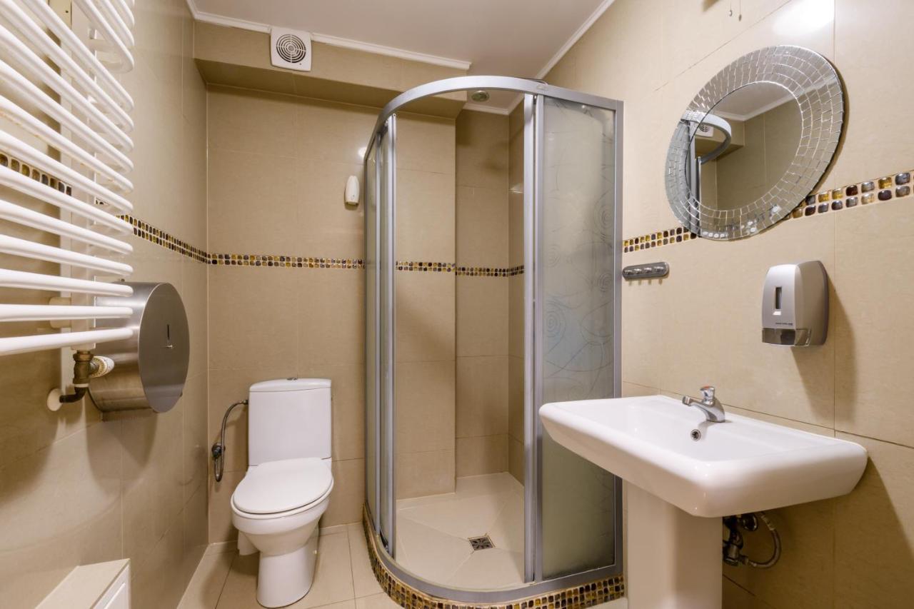 Hostel Krokodyl-Stara Praga Warsaw Ngoại thất bức ảnh